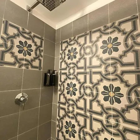 Apartmán Landlord 242 - Station Bari